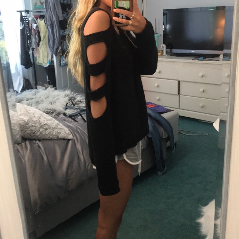 Bisou Bisou Black Knit Cut Out Sweater